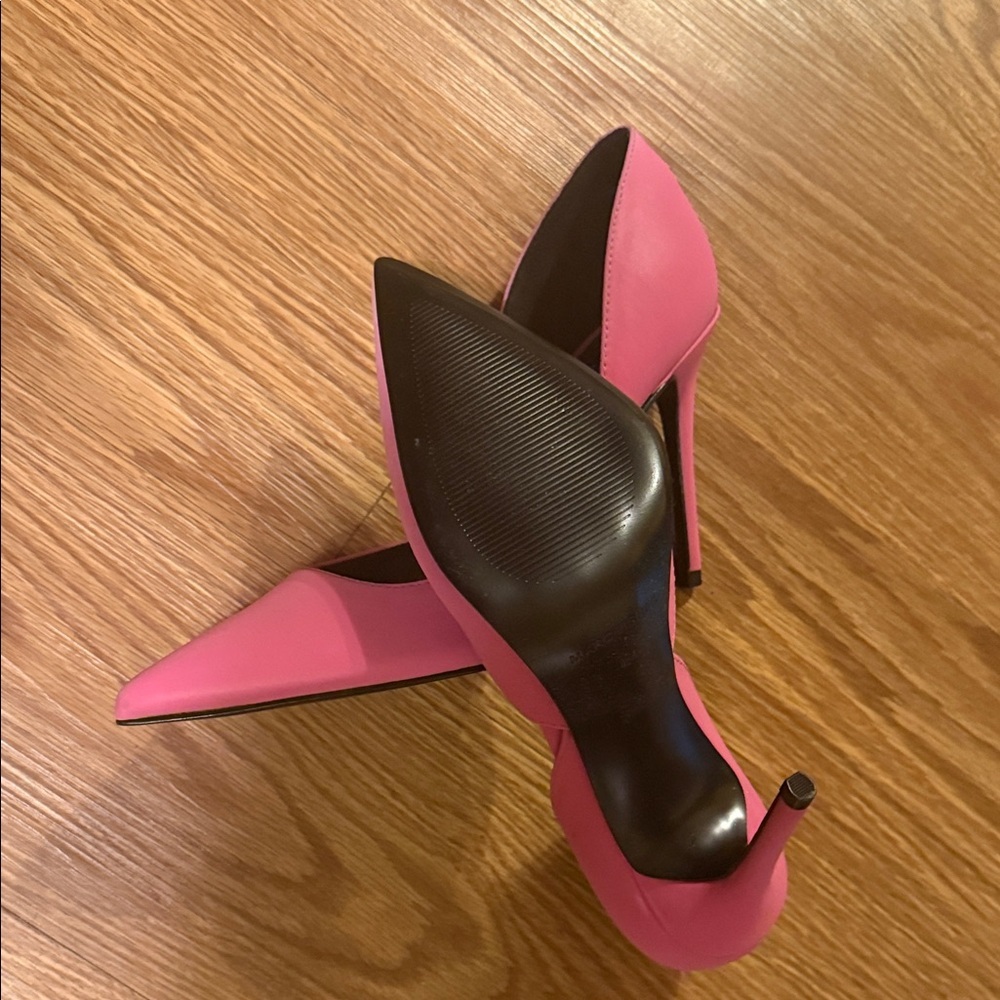 Marc Fisher Vibrant Pink Pointed Heels - Picture 5 of 10